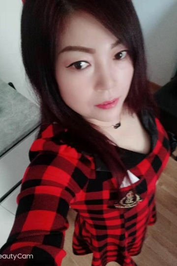 MOYAN BEI WWW.CHINAESCORT.AT UND BEI WWW.SEXSTERN.AT